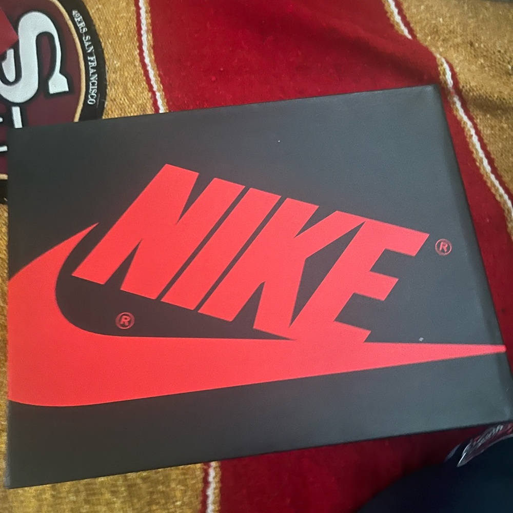 Jordan 1 Retro Og Stage Haze (Used) 4Y